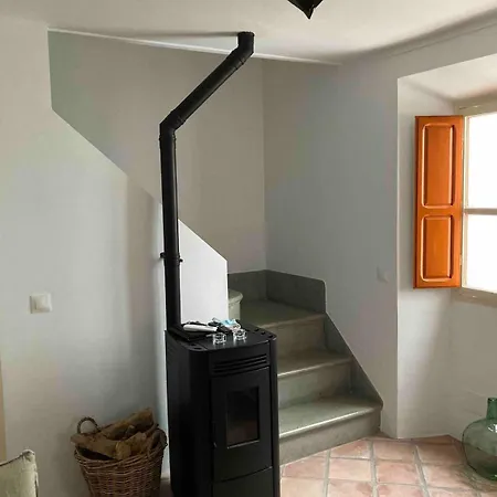Casa Millantu - Cosy House With Rooftop Jacuzzi *