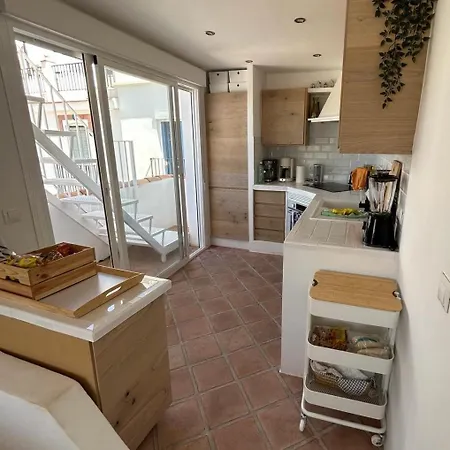 Casa Millantu - Cosy House With Rooftop Jacuzzi *