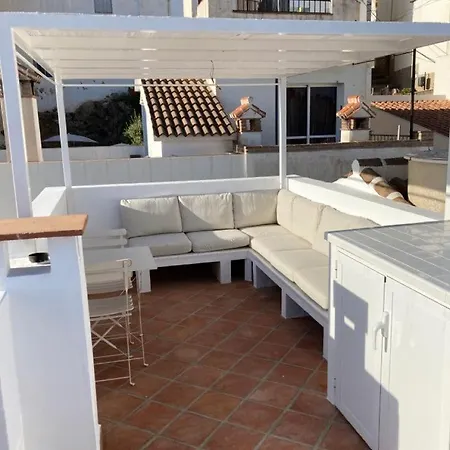 Casa Millantu - Cosy House With Rooftop Jacuzzi *